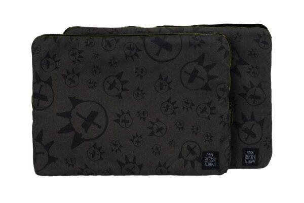 Bleecker & Love Iggy Laptop Case (15” & 16”)